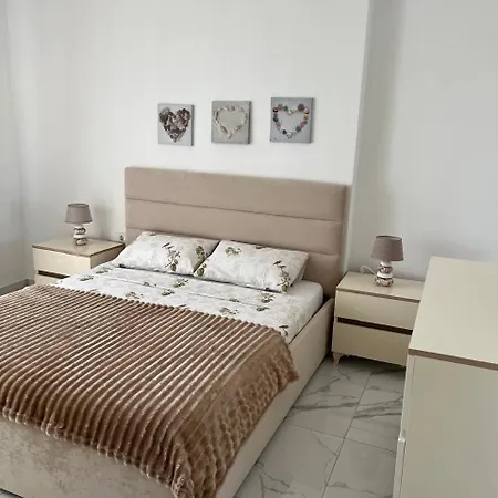 Elis Apartament